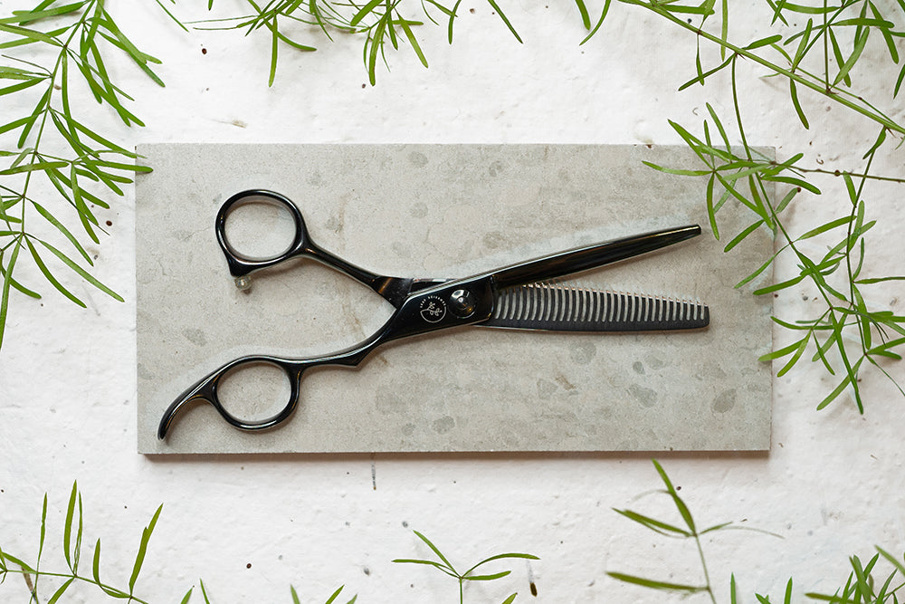 Leaf 'Black Edition' Texturizing Shear