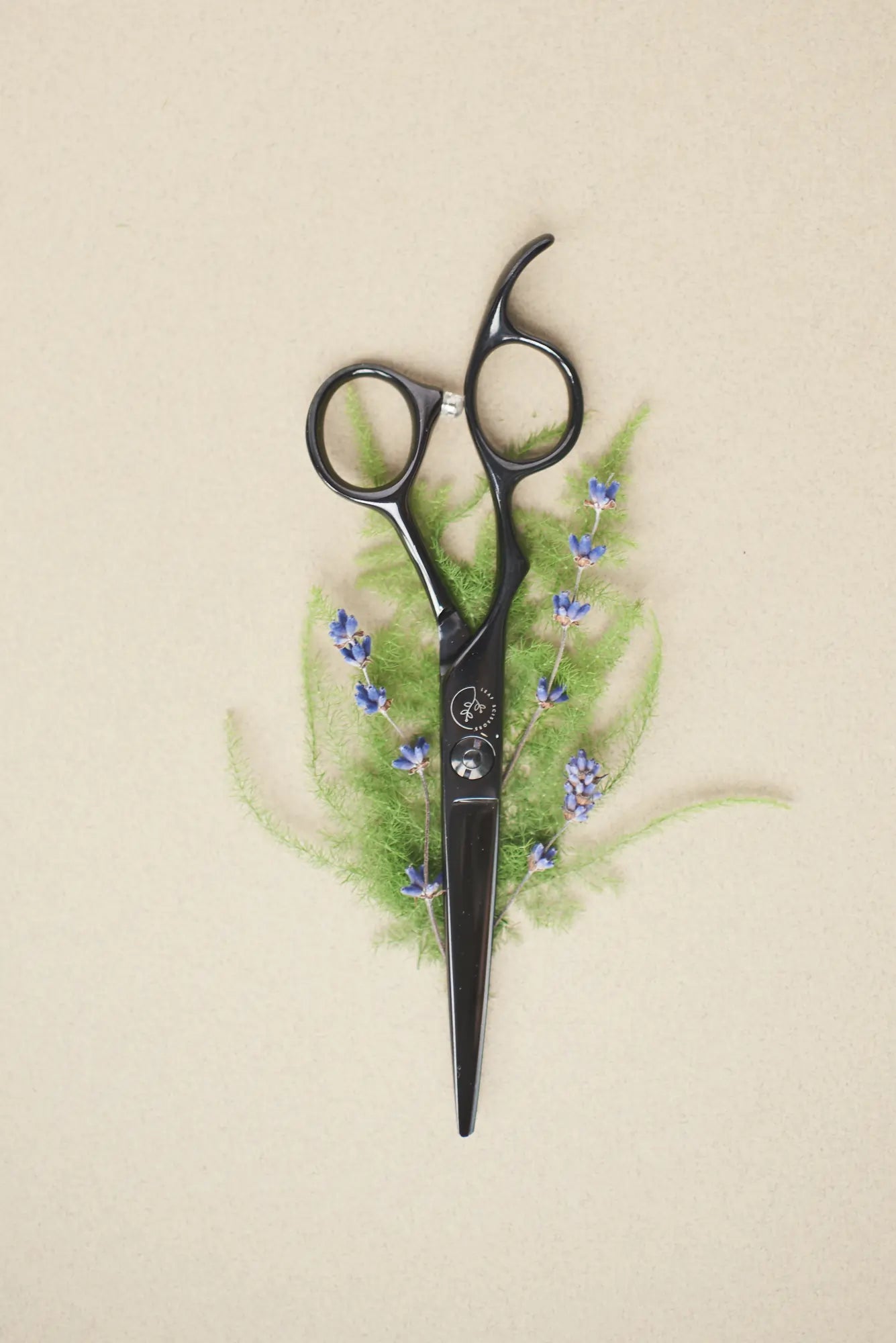 Leaf &#39;Black Edition&#39; Hairdressing Shears